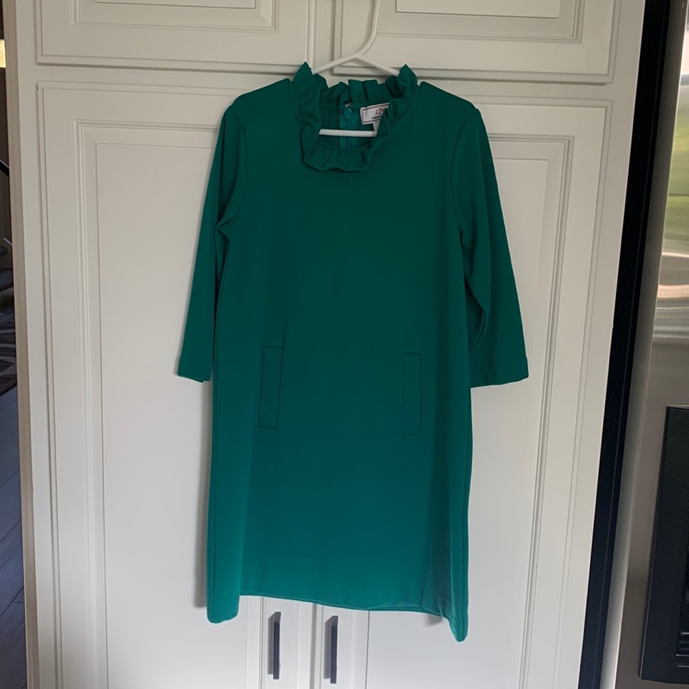 Classic Prep Childrenswear Ruffle Collar Green Dress - size 8